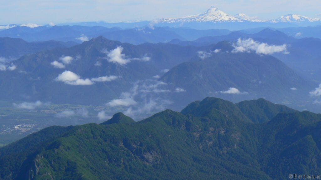 Vue des montagnes du Volcan actif Villarrica
