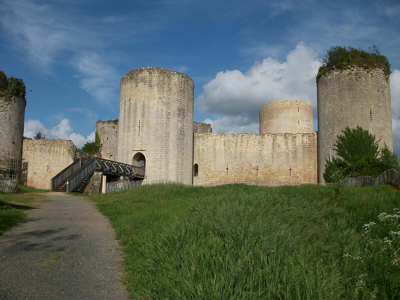 Randonner en Deux-Sèvres - Chateau Coudray Salbart
